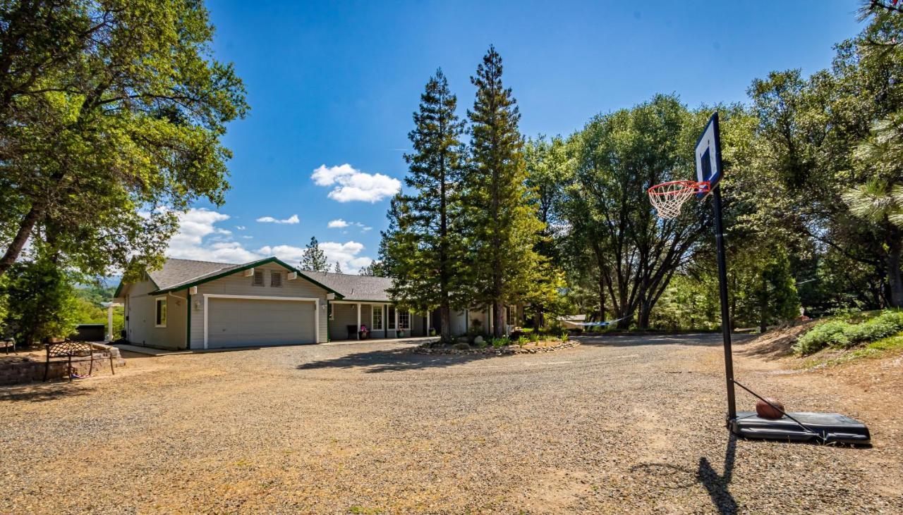 Vila Spectacular Views W/ Hot Tub/Bbq -Yosemite & Bass Lake Oakhurst Exteriér fotografie